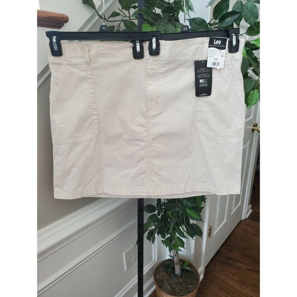 Lee Womens Solid Beige Cotton Regular Fit Mid Rise Mini Casual Skirt Size 22M - Picture 3 of 10